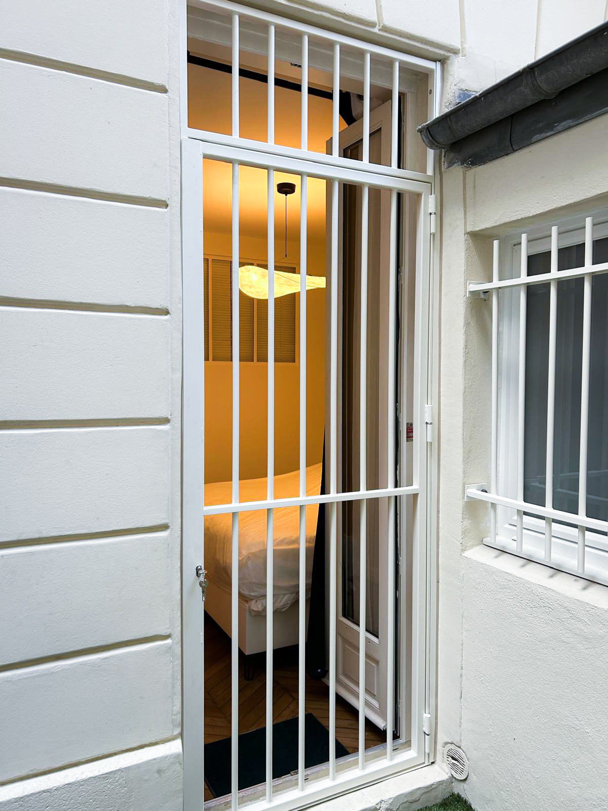 Porte anti-effraction